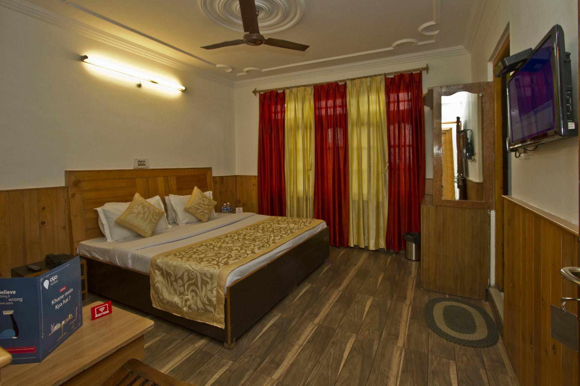 Oyo 4605 Hotel Aakarsh Dharamshala Luaran gambar